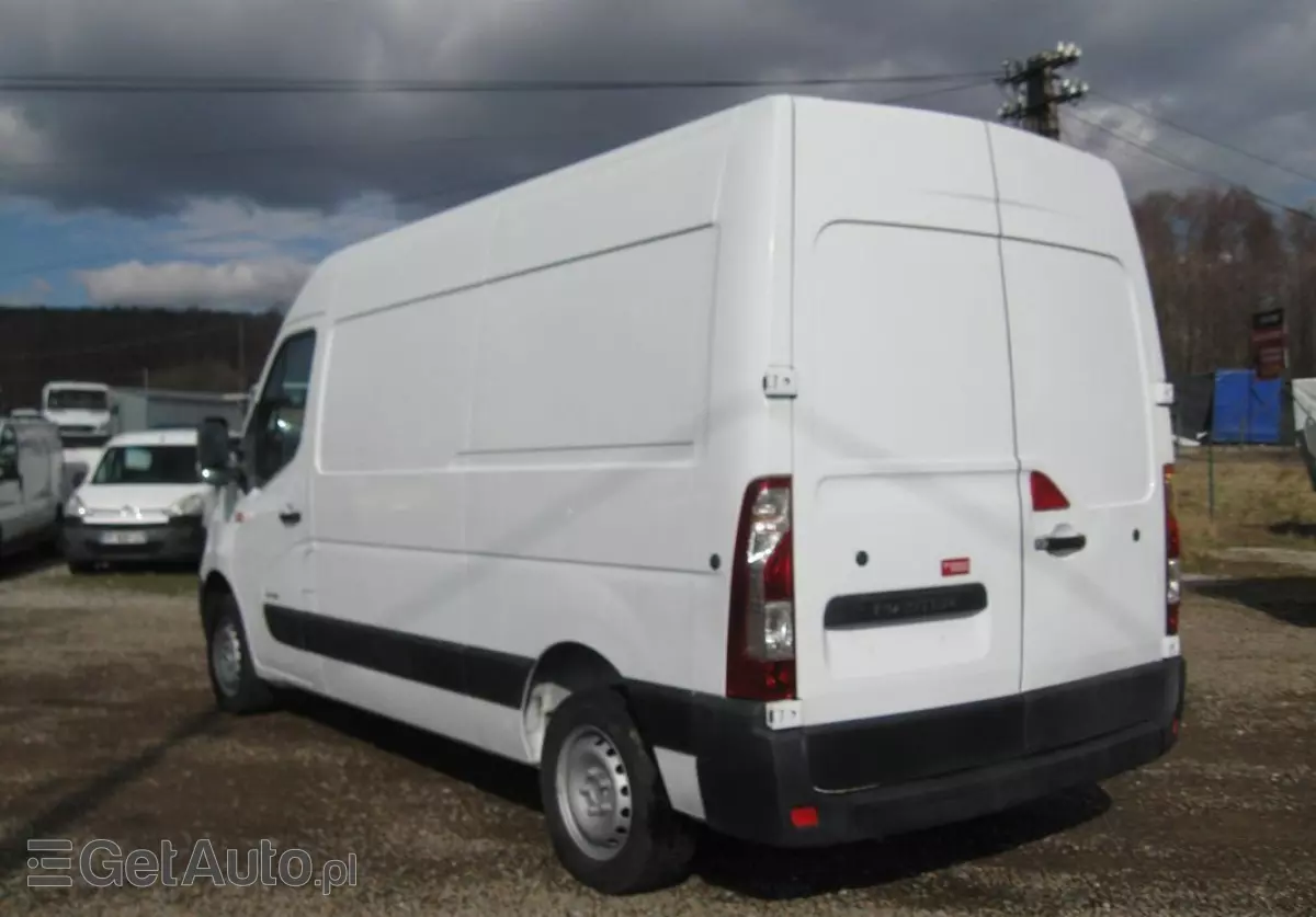 RENAULT Master 