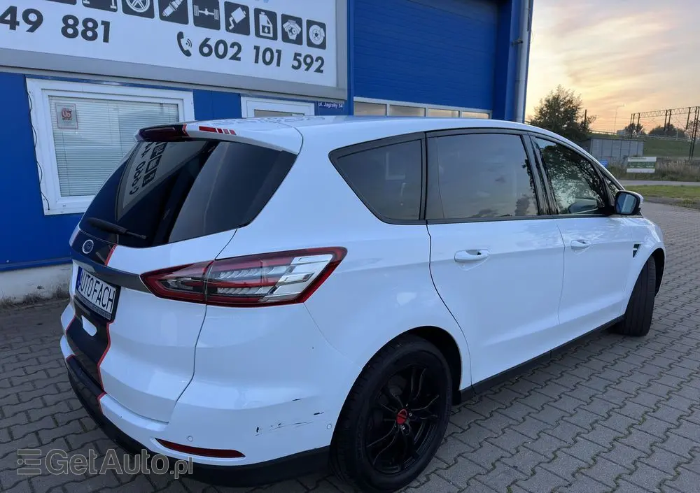 FORD S-Max 2.0 TDCi Titanium PowerShift