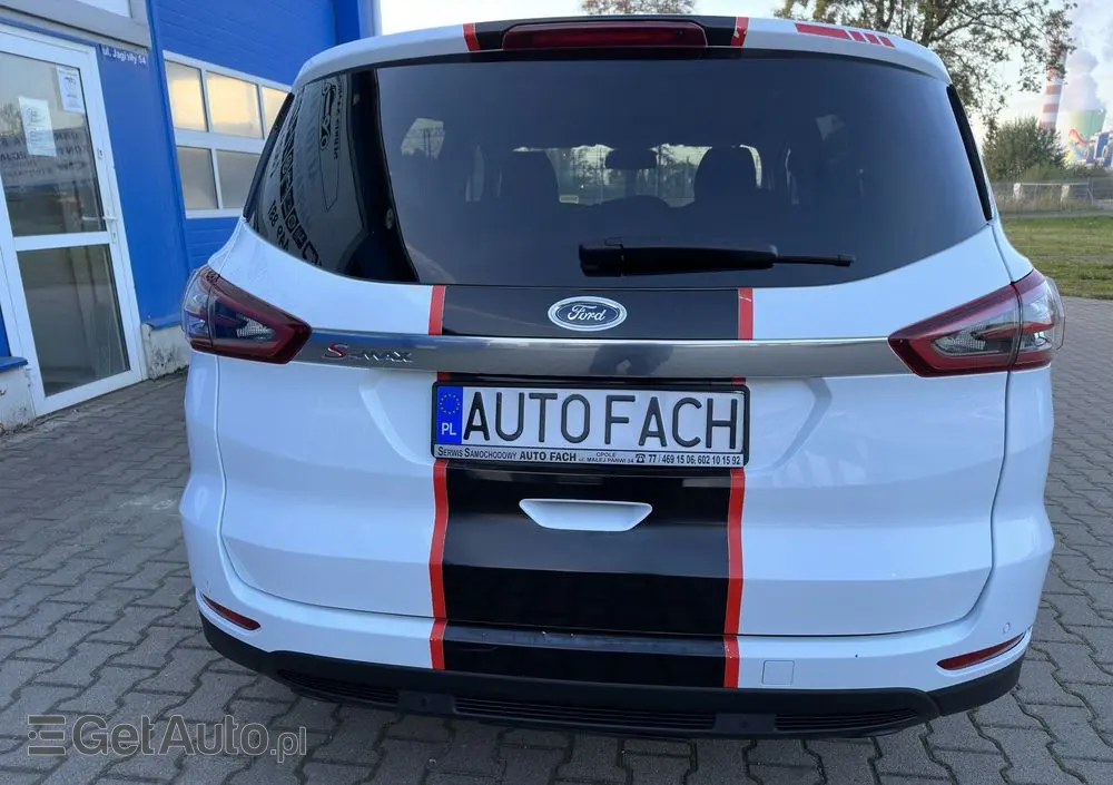 FORD S-Max 2.0 TDCi Titanium PowerShift