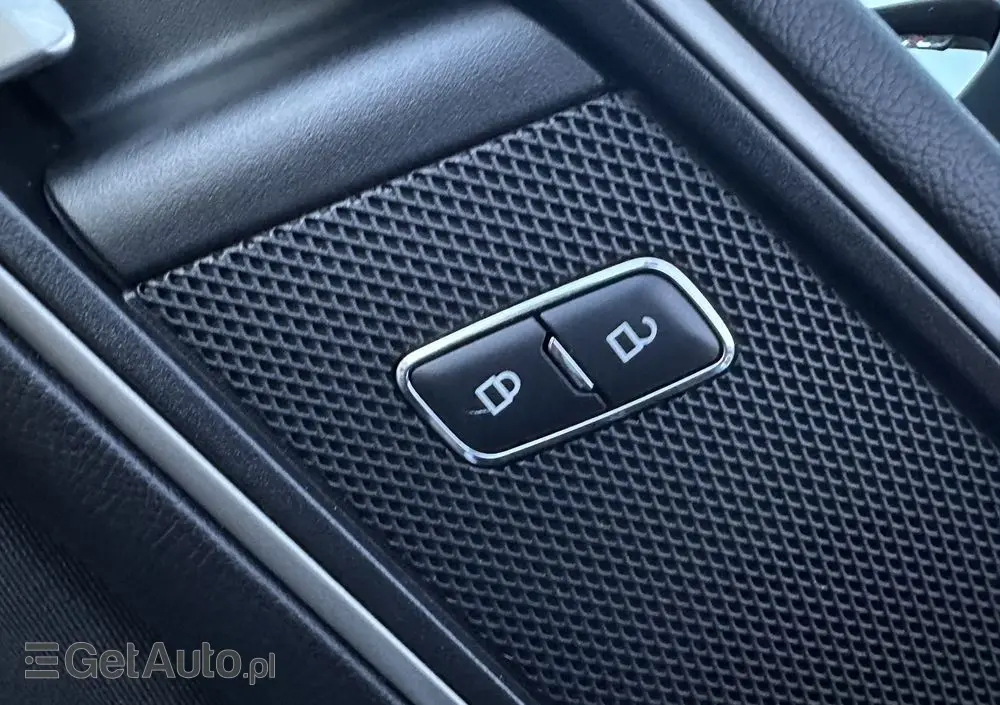 FORD S-Max 2.0 TDCi Titanium PowerShift