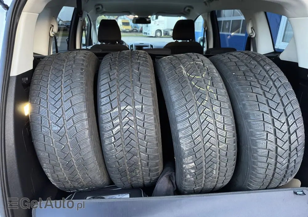 FORD S-Max 2.0 TDCi Titanium PowerShift