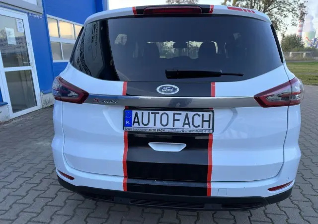 FORD S-Max 2.0 TDCi Titanium PowerShift