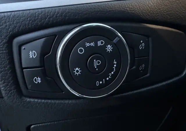 FORD S-Max 2.0 TDCi Titanium PowerShift