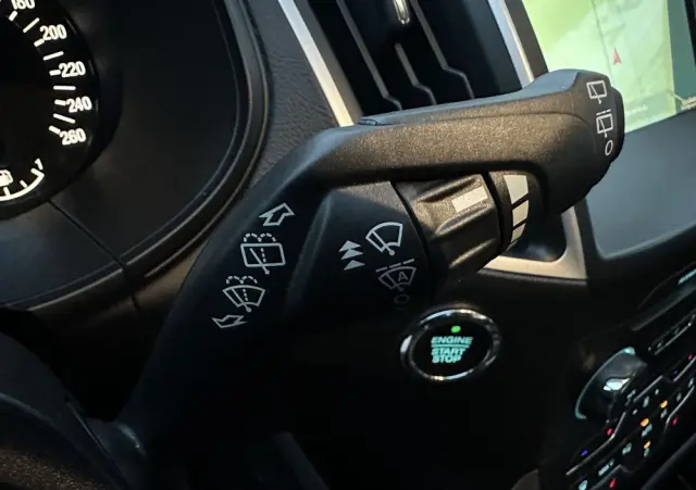 FORD S-Max 2.0 TDCi Titanium PowerShift