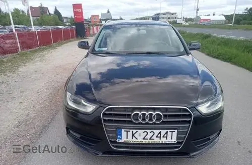 AUDI A4 
