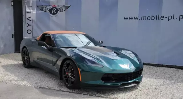 CHEVROLET Corvette 