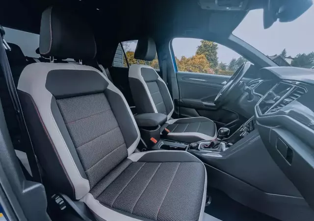 VOLKSWAGEN T-Roc 2.0 TSI 4Motion Premium DSG