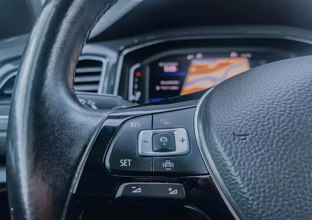 VOLKSWAGEN T-Roc 2.0 TSI 4Motion Premium DSG