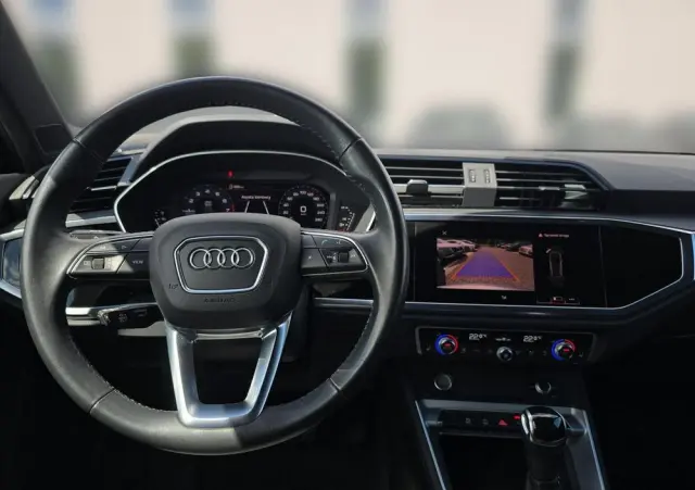 AUDI Q3 35 TFSI S tronic