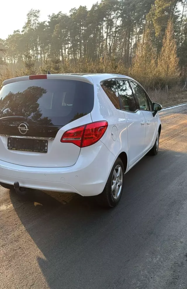 OPEL Meriva 