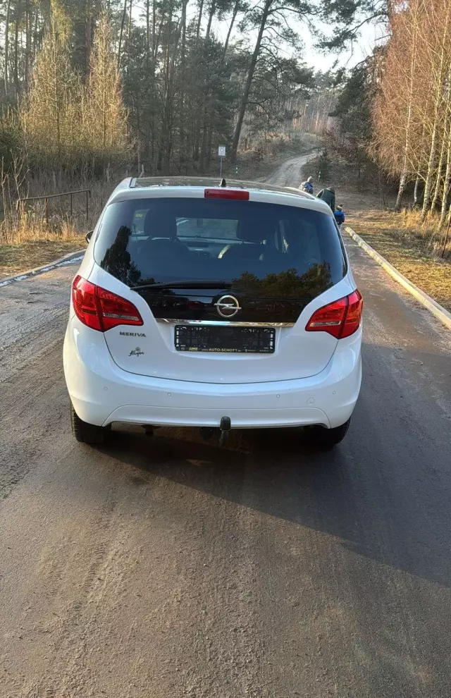 OPEL Meriva 