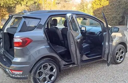 FORD EcoSport 