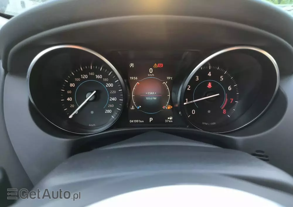 JAGUAR XE 2.0 T Prestige