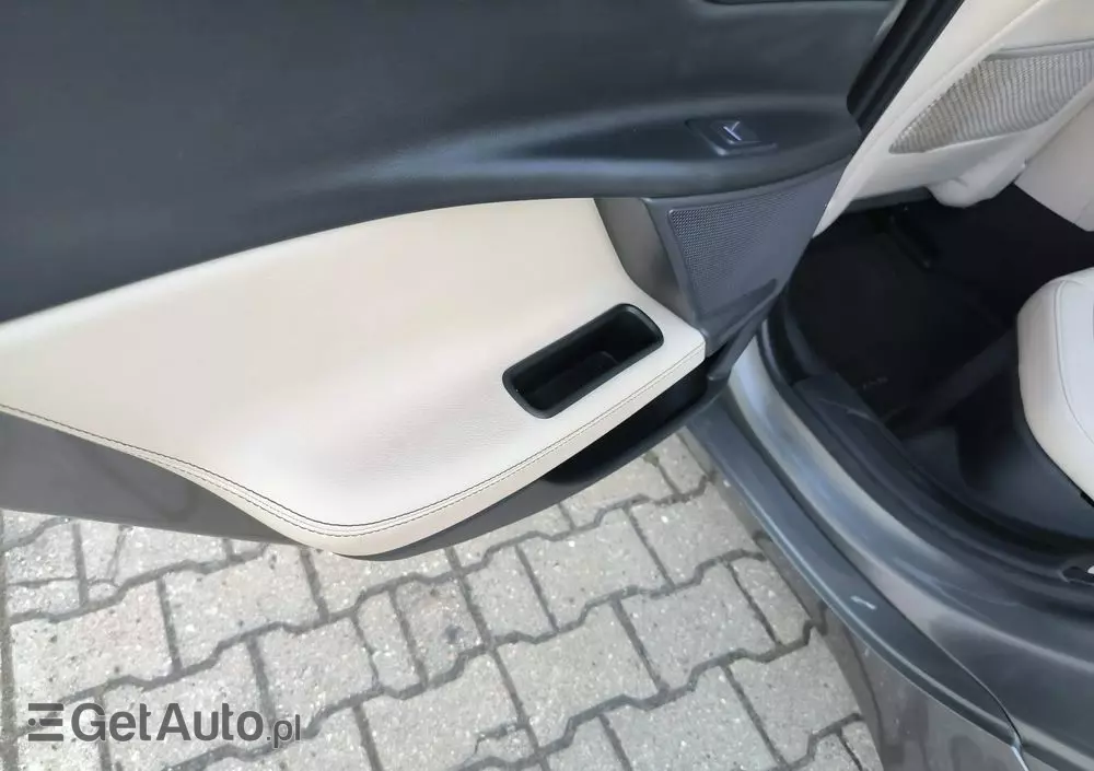 JAGUAR XE 2.0 T Prestige