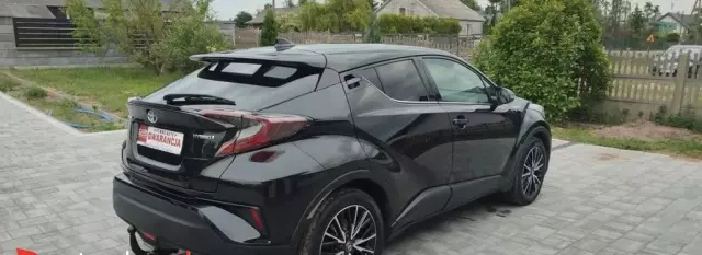 TOYOTA C-hr 