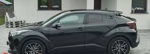 TOYOTA C-hr 