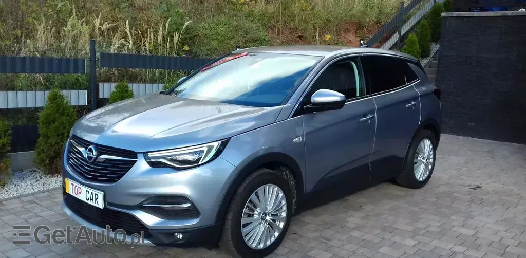 OPEL Grandland 