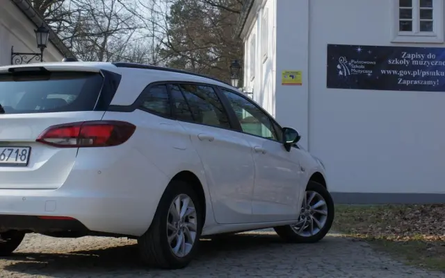 OPEL Astra 1.2 Turbo Start/Stop Elegance