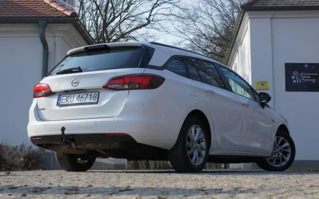 OPEL Astra 1.2 Turbo Start/Stop Elegance