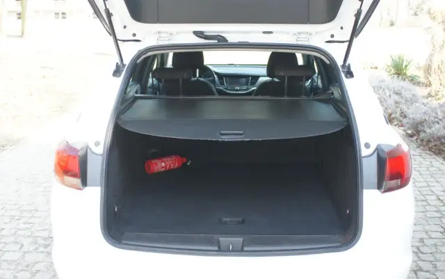 OPEL Astra 1.2 Turbo Start/Stop Elegance