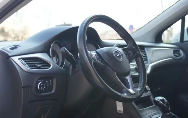 OPEL Astra 1.2 Turbo Start/Stop Elegance