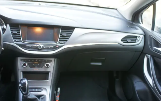 OPEL Astra 1.2 Turbo Start/Stop Elegance