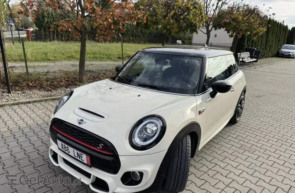 MINI  Mini 