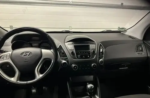 HYUNDAI Ix35 