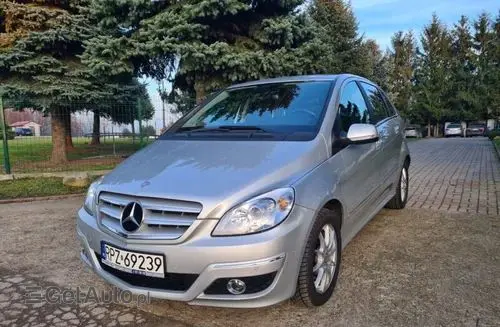 MERCEDES-BENZ Klasa B 