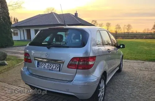 MERCEDES-BENZ Klasa B 