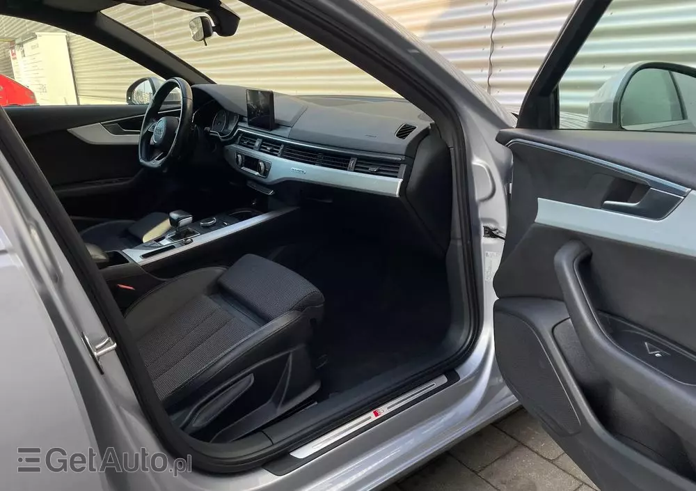 AUDI A4 2.0 TDI Quattro Sport S tronic