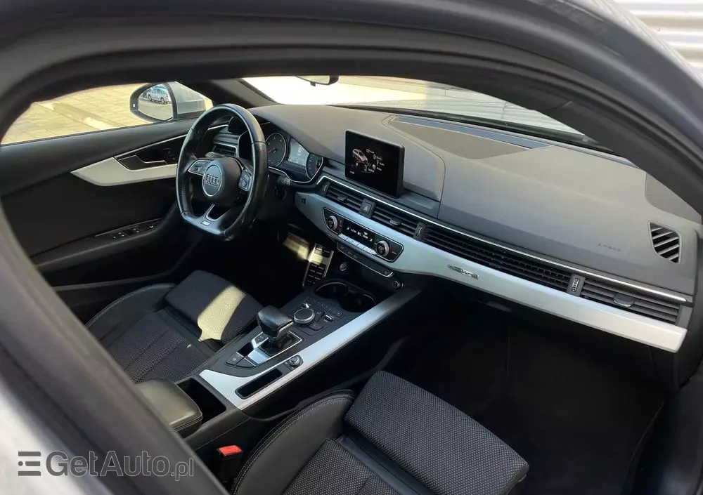 AUDI A4 2.0 TDI Quattro Sport S tronic