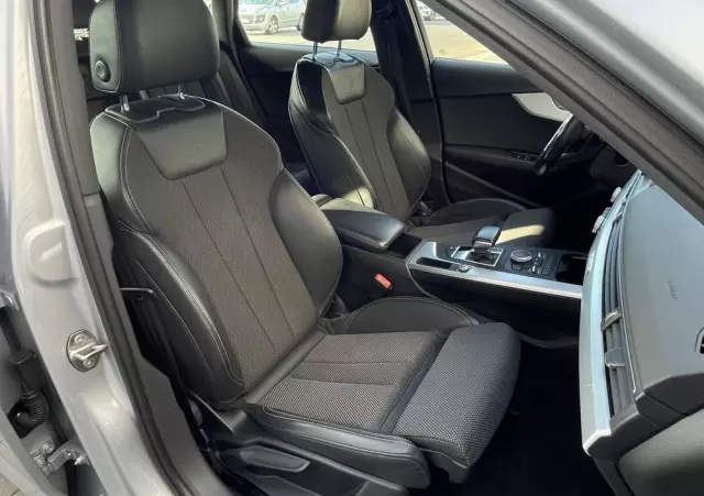 AUDI A4 2.0 TDI Quattro Sport S tronic