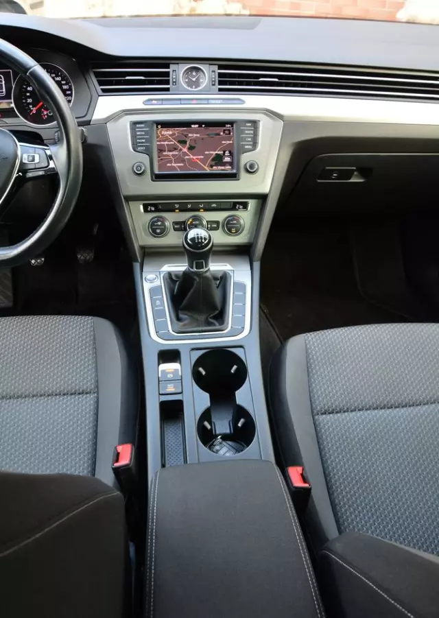 VOLKSWAGEN Passat 1.4 TSI BMT ACT Comfortline