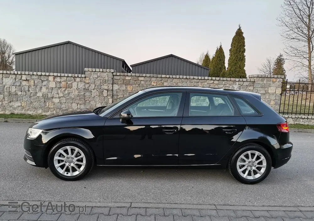 AUDI A3 Sportback 1.4 TFSI Ambiente