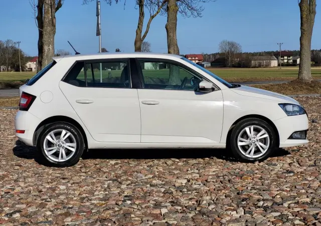 SKODA Fabia 1.0 Ambition