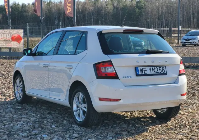 SKODA Fabia 1.0 Ambition