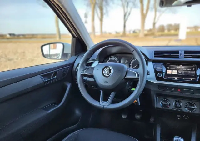SKODA Fabia 1.0 Ambition