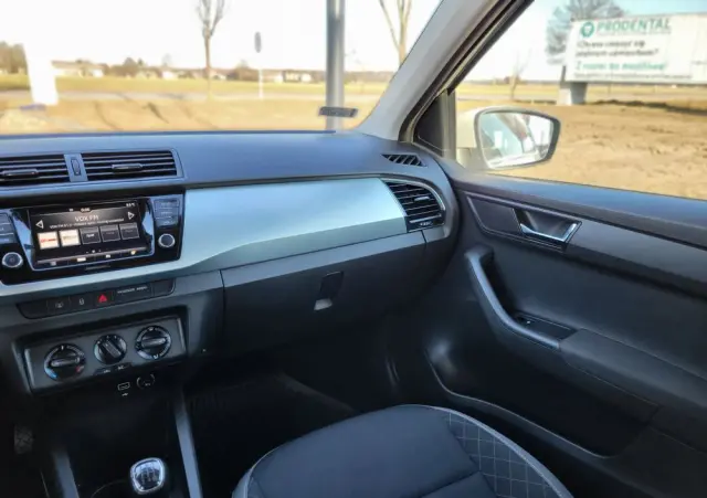 SKODA Fabia 1.0 Ambition