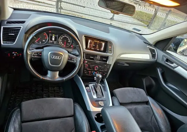 AUDI Q5 2.0 TDI Quattro S tronic