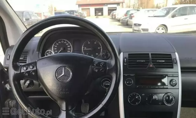 MERCEDES-BENZ Klasa A 
