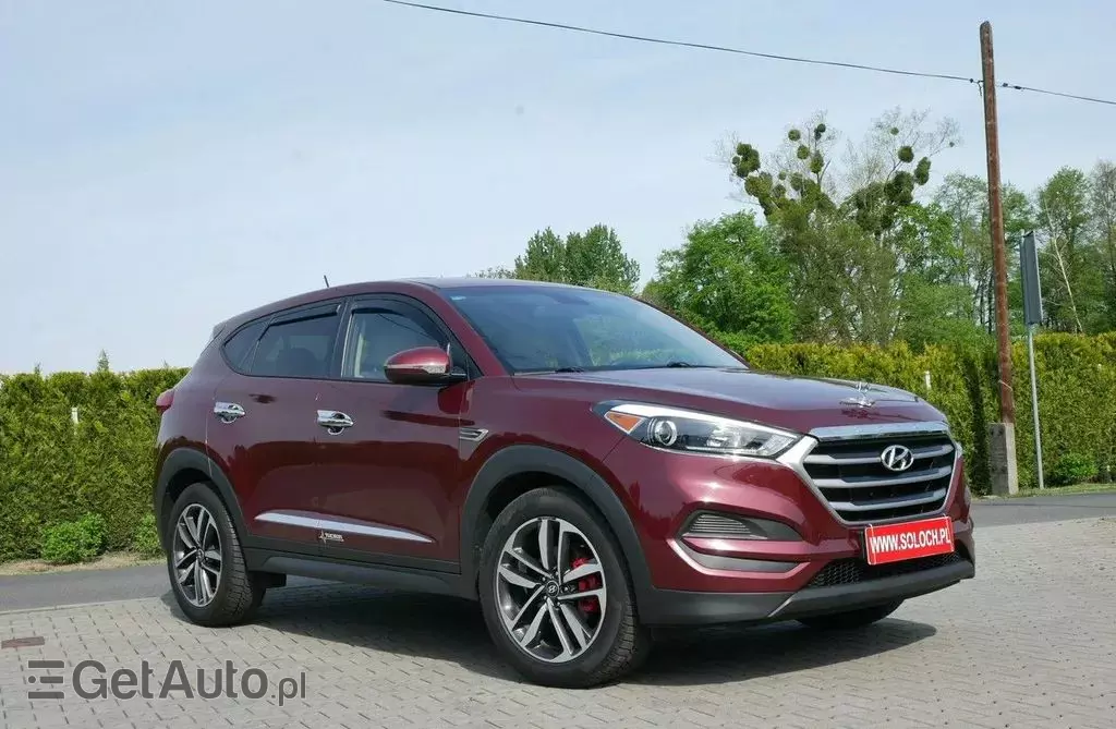 HYUNDAI Tucson 