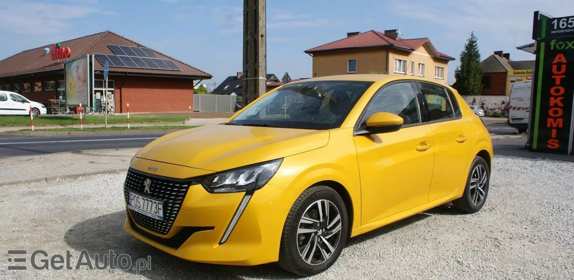 PEUGEOT 208 