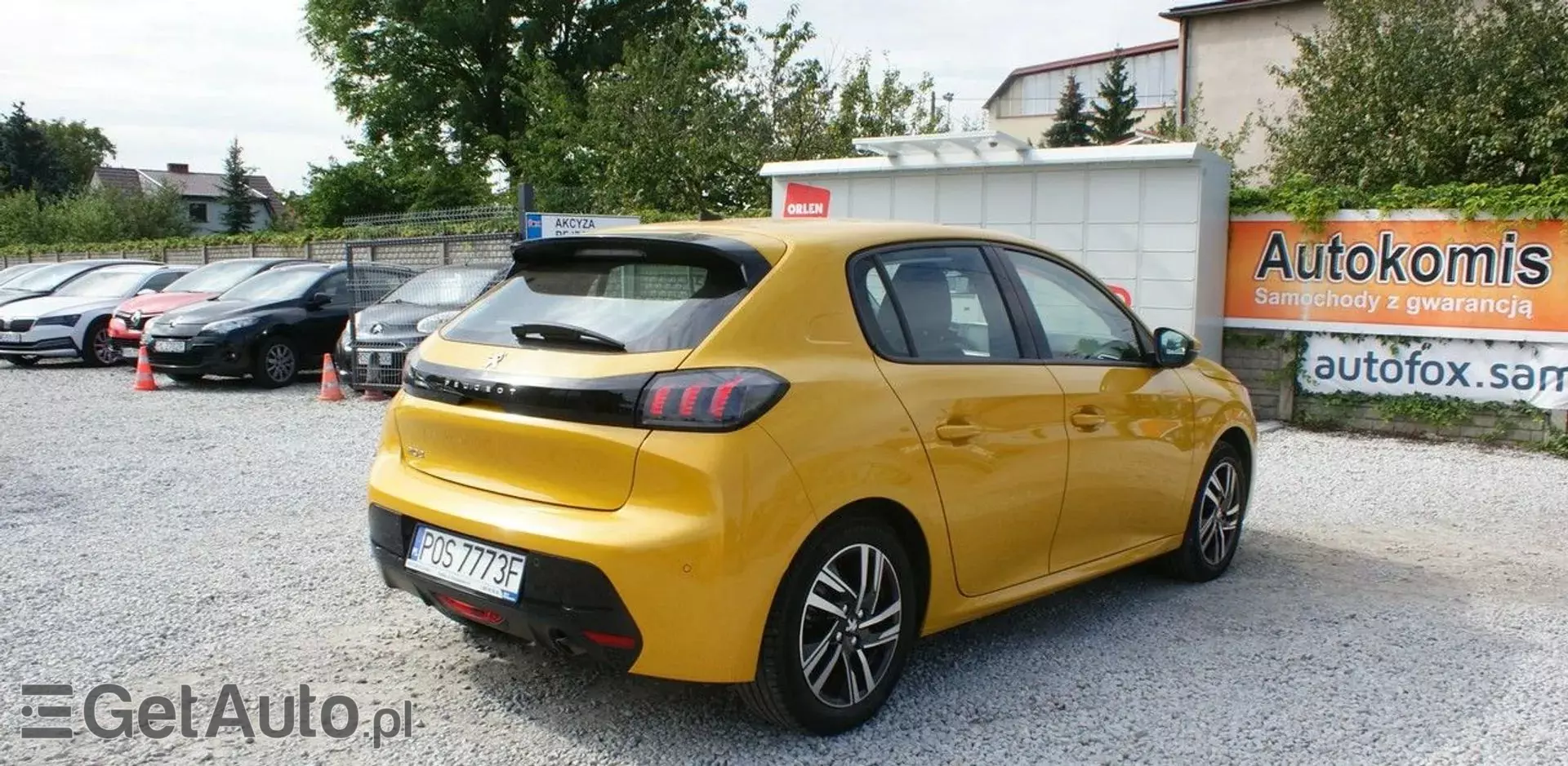 PEUGEOT 208 