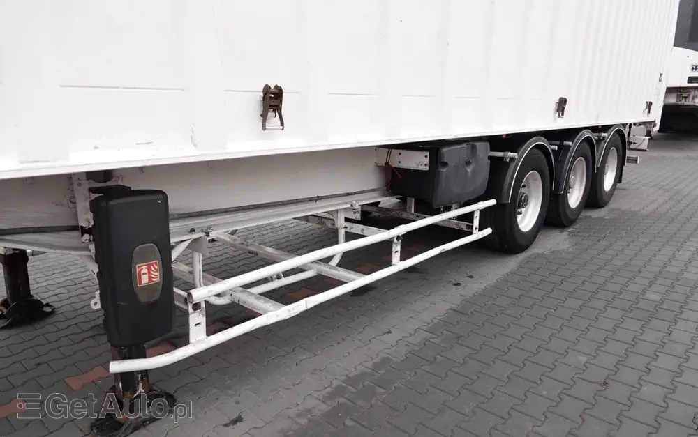 BENALU WYWROTKA ALUMINIOWA / 80 m3 