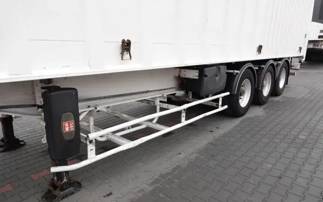 BENALU WYWROTKA ALUMINIOWA / 80 m3 