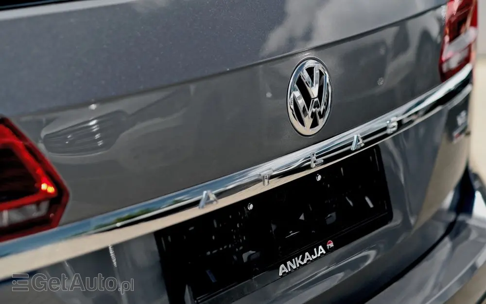 VOLKSWAGEN Atlas 