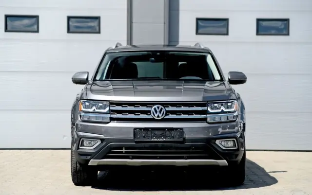 VOLKSWAGEN Atlas 