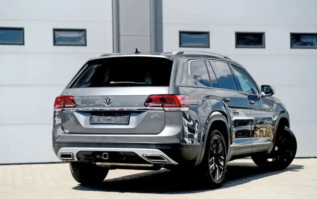 VOLKSWAGEN Atlas 
