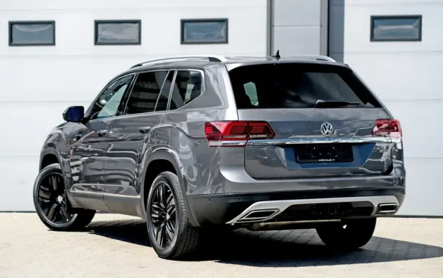 VOLKSWAGEN Atlas 